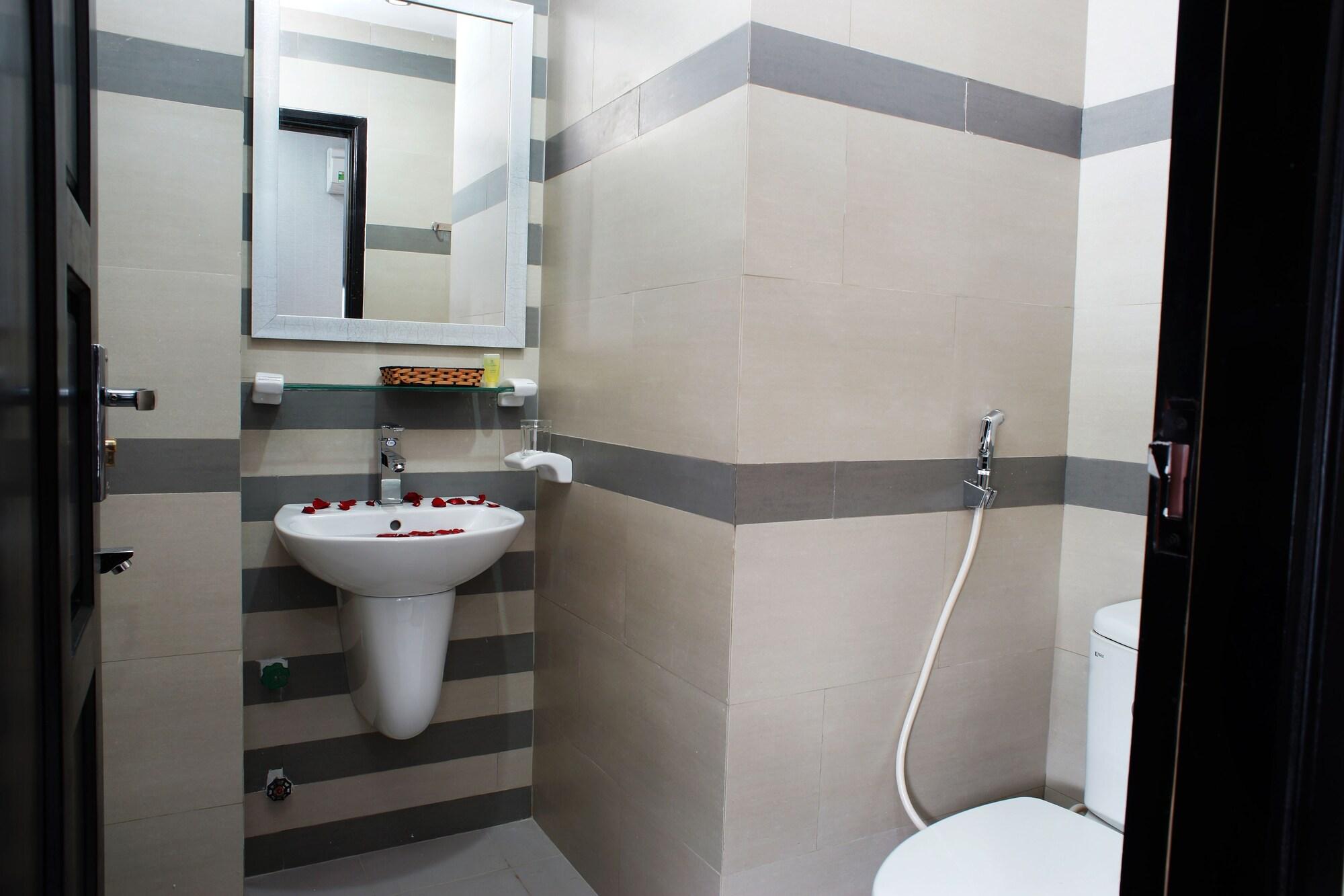 Hanoi Blue Hotel - The Water Front Da Nang Luaran gambar