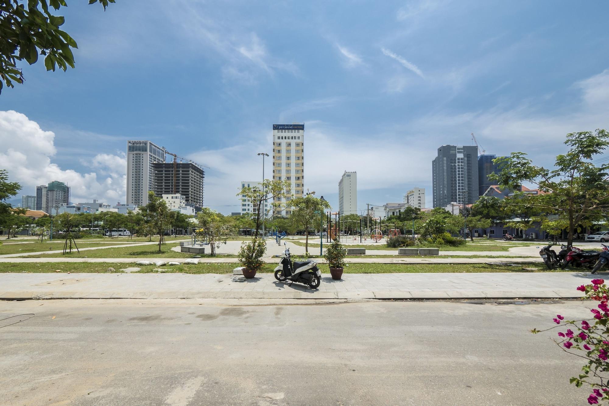 Hanoi Blue Hotel - The Water Front Da Nang Luaran gambar
